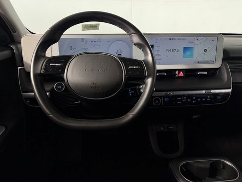 Used 2023 Hyundai Ioniq 5 SE AWD/4WD image 12