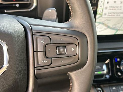 Used 2025 GMC Sierra 1500 AT4 image 36