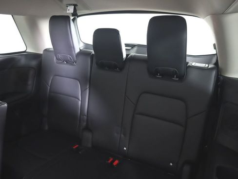 New 2026 Nissan Pathfinder SL image 29