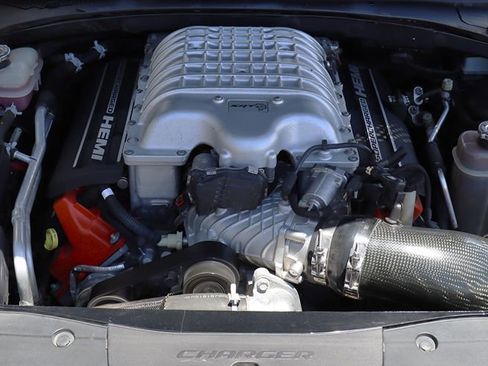 Used 2016 Dodge Charger SRT Hellcat RWD image 57