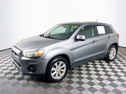 Used 2015 Mitsubishi Outlander Sport ES image 4