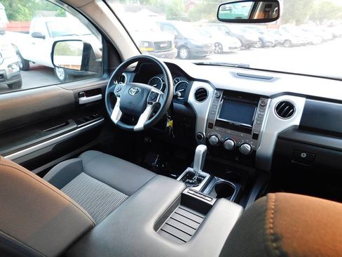 Used 2016 Toyota Tundra SR5 w/ TRD Off Road Package AWD/4WD image 37