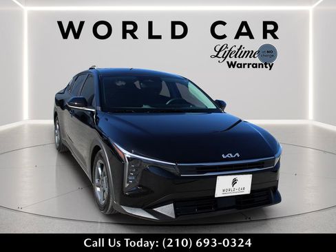Certified 2025 Kia K4 LXS w/ Remote Start, Lane Assi image 1