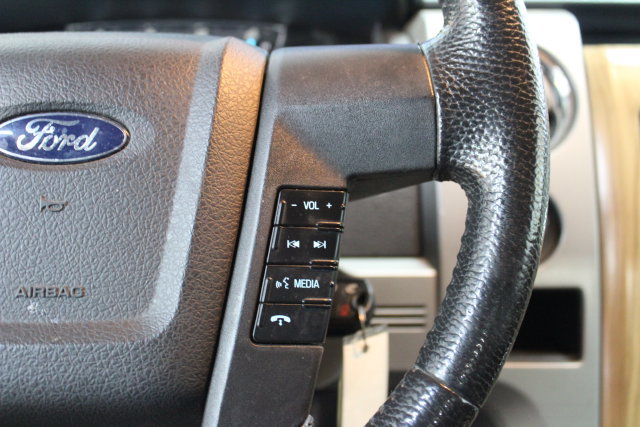 Used 2011 Ford F150 Lariat w/ Lariat Chrome Pkg AWD/4WD image 17