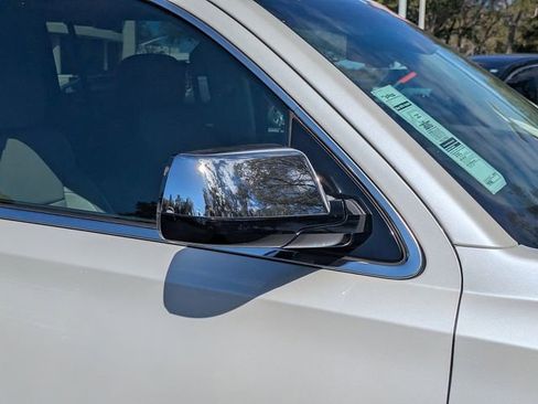 Used 2016 Chevrolet Suburban LTZ image 11