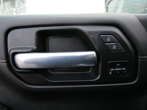 Used 2022 GMC Sierra 1500 AT4 image 15