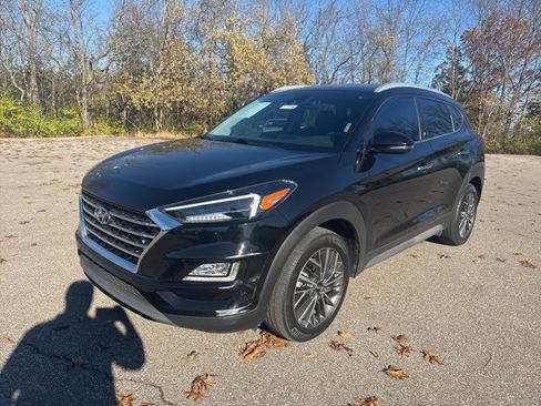 Used 2021 Hyundai Tucson Limited image 2