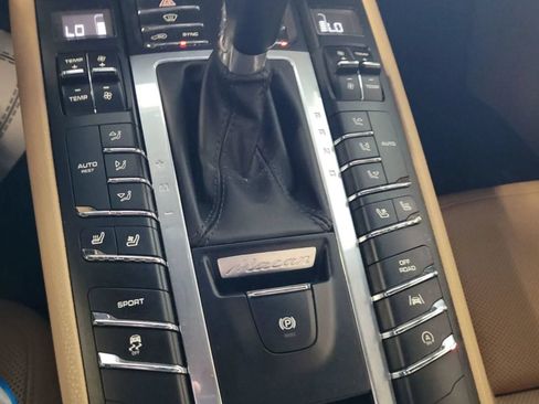 Used 2018 Porsche Macan S AWD/4WD image 10