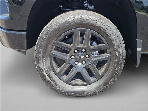 New 2026 Chevrolet Silverado 1500 LT Trail Boss w/ Convenience Package II AWD/4WD image 10