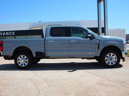 New 2026 Ford F250 King Ranch w/ Chrome Package AWD/4WD image 16