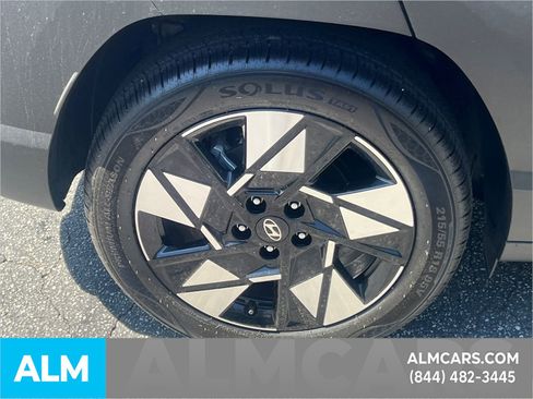 Used 2024 Hyundai Kona SEL w/ Convenience Package FWD image 21