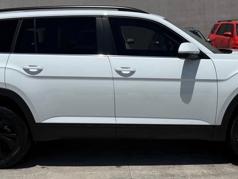 Used 2023 Volkswagen Atlas SE FWD image 4