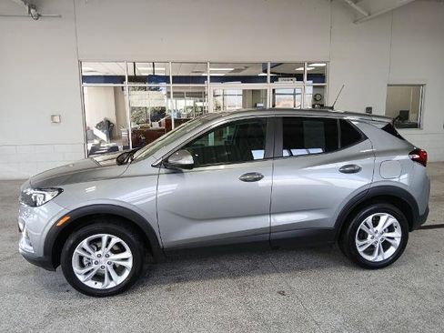 Used 2023 Buick Encore GX Preferred w/ Cold Weather Comfort Package image 5