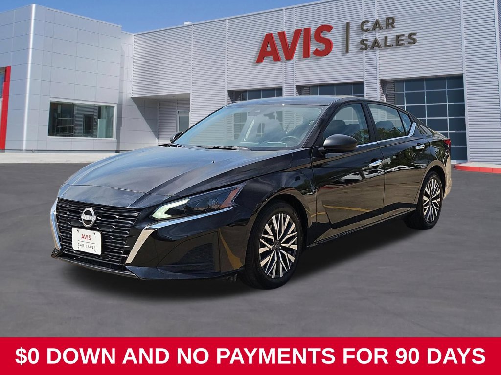 Used 2025 Nissan Altima 2.5 SV FWD image 1