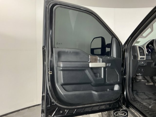 Used 2020 Ford F350 Lariat AWD/4WD image 13