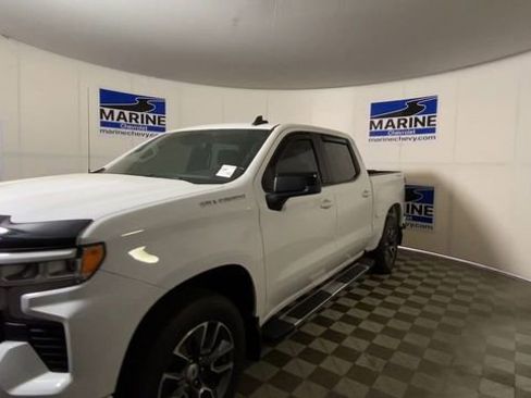 Used 2023 Chevrolet Silverado 1500 RST w/ Convenience Package II image 6