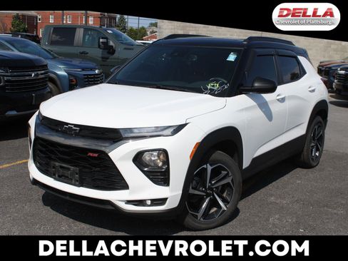 Used 2023 Chevrolet TrailBlazer RS w/ Sun and Liftgate Package AWD/4WD image 1