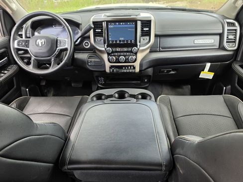 Used 2024 RAM 2500 Laramie w/ Safety Group AWD/4WD image 8