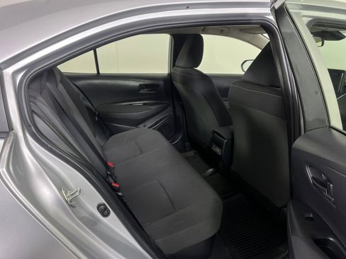 Used 2024 Toyota Corolla LE image 32