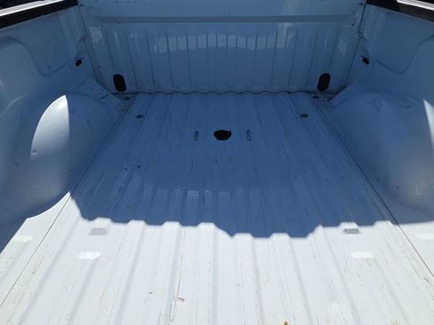 Used 2010 Ford F150 Lariat image 10