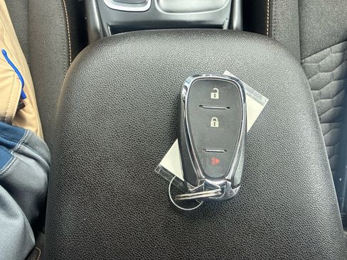 Used 2019 Chevrolet Equinox LT AWD/4WD image 24