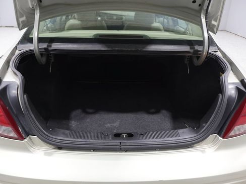 Used 2006 Ford Taurus SEL FWD image 4