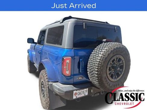 Used 2021 Ford Bronco First Edition image 3