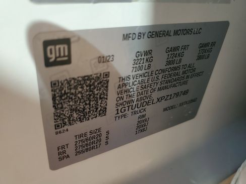 Certified 2023 GMC Sierra 1500 SLT w/ SLT Premium Plus Package image 40