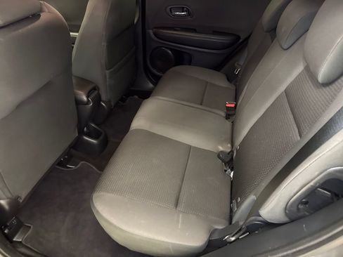 Used 2022 Honda HR-V Sport image 16