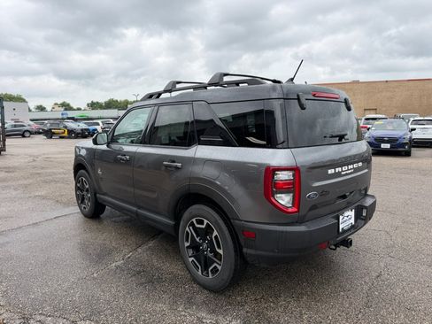 Used 2022 Ford Bronco Sport Outer Banks w/ Tech Package AWD/4WD image 6