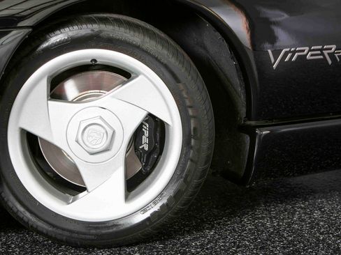Used 1995 Dodge Viper RT/10 image 22