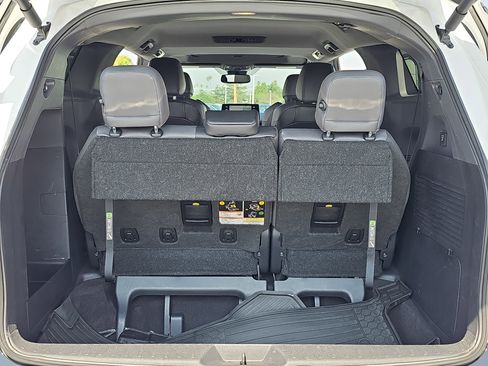 Used 2024 Toyota Sienna XSE w/ XSE Plus Package image 13