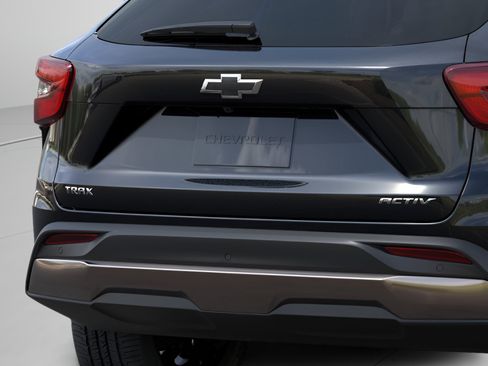 New 2026 Chevrolet Trax ACTIV w/ Driver Confidence Package FWD image 24