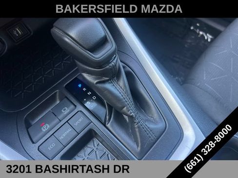 Used 2024 Toyota RAV4 XLE FWD image 18