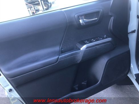 Used 2021 Toyota Tacoma TRD Pro image 12