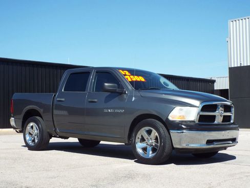Used 2012 RAM 1500 ST w/ ST Popular Equipment Group image 3