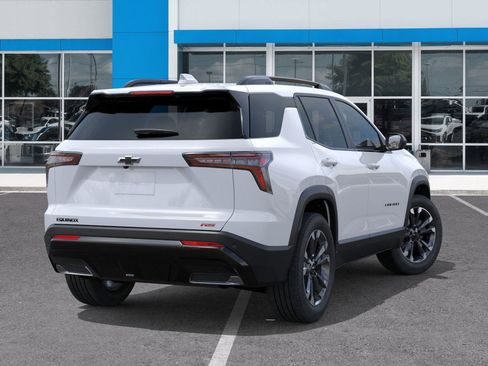 Used 2026 Chevrolet Equinox RS w/ Convenience Package III image 6