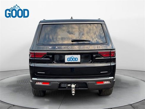 Used 2022 Jeep Wagoneer Series II w/ Premium Group I image 4
