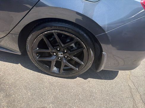 Used 2023 Honda Civic Sport image 13