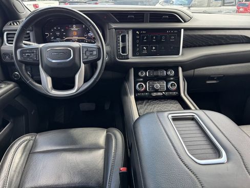 Used 2024 GMC Yukon Denali RWD image 11