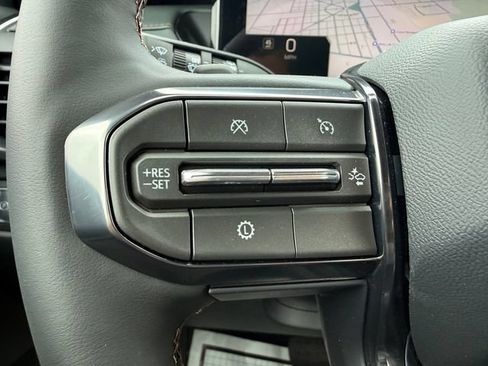 New 2026 GMC Acadia AT4 AWD/4WD image 17