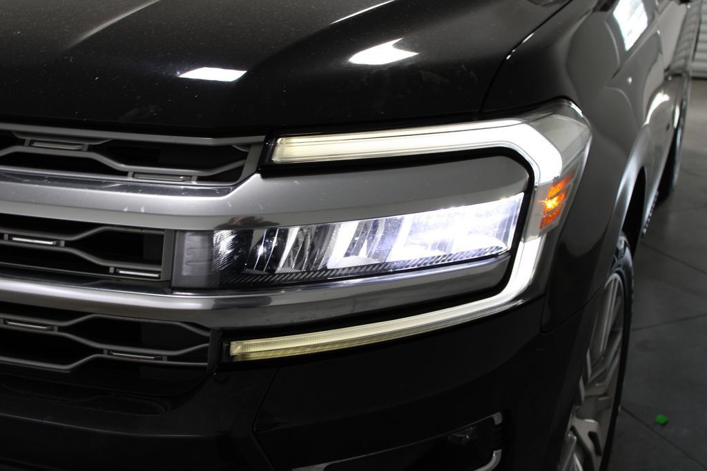 Used 2022 Ford Expedition Platinum AWD/4WD image 59
