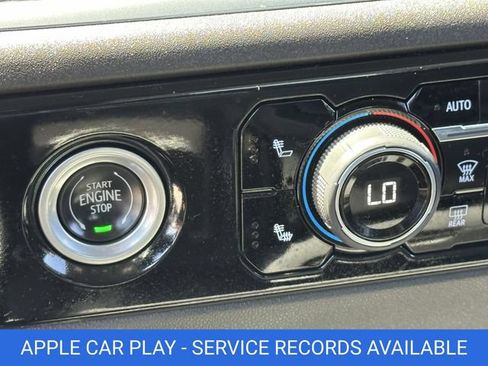 Certified 2022 Chevrolet Silverado 1500 LT AWD/4WD image 8