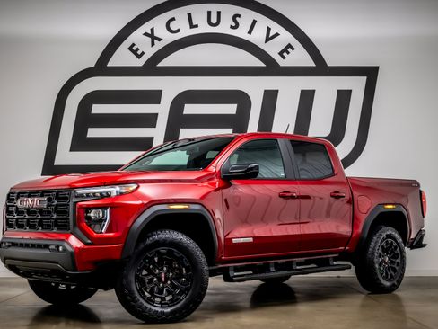 Used 2026 GMC Canyon Elevation w/ Convenience Package AWD/4WD image 1