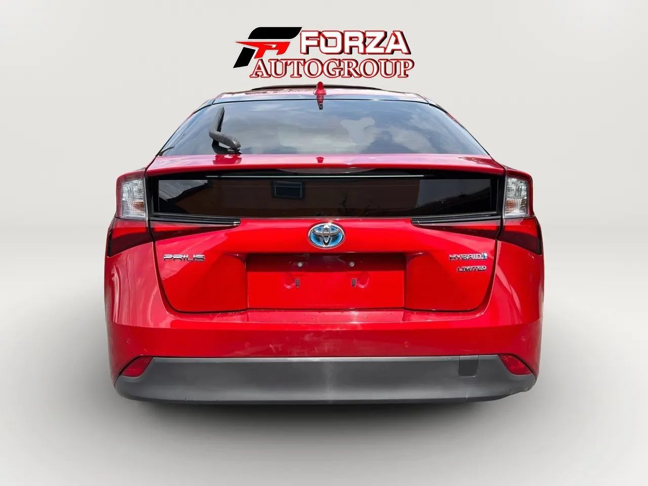 Used 2019 Toyota Prius Limited w/ Premium Convenience Package FWD image 5
