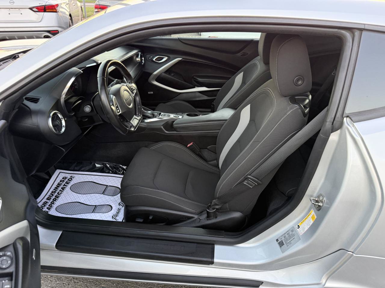 Used 2018 Chevrolet Camaro LT w/ Redline Edition RWD image 9
