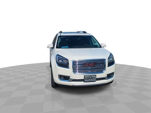 Used 2015 GMC Acadia Denali image 3