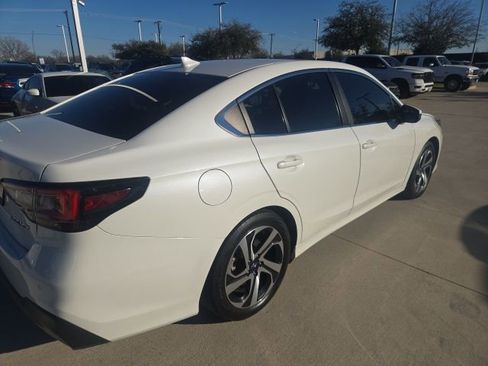Used 2020 Subaru Legacy Limited image 3