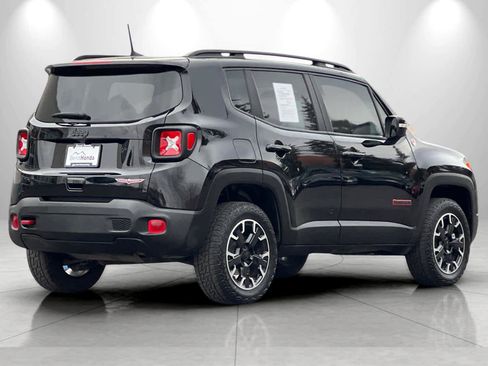 Used 2023 Jeep Renegade Trailhawk w/ Trailhawk Elite Group image 2