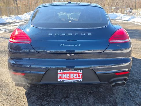 Used 2014 Porsche Panamera 4 image 12
